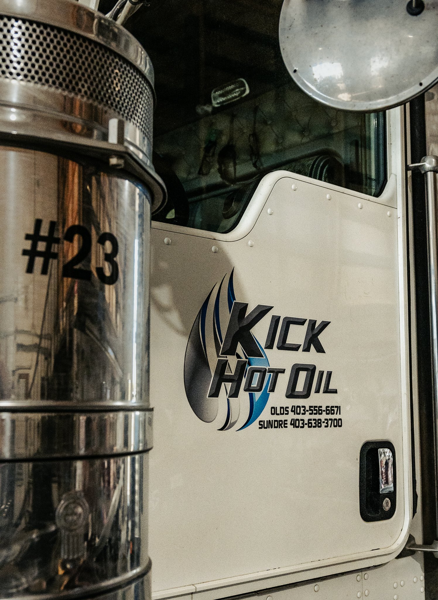 Close-up of Kick Hot Oil equipment